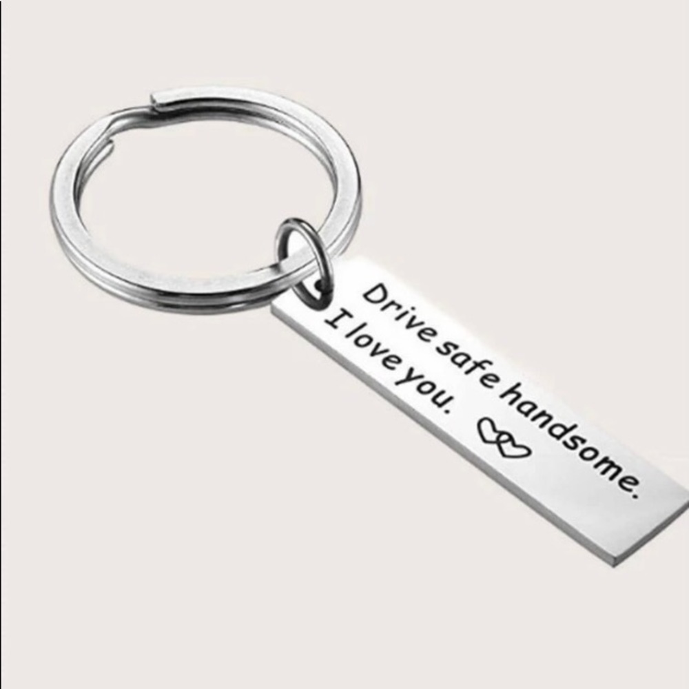 Silver Keychain - Picture 2 of 4